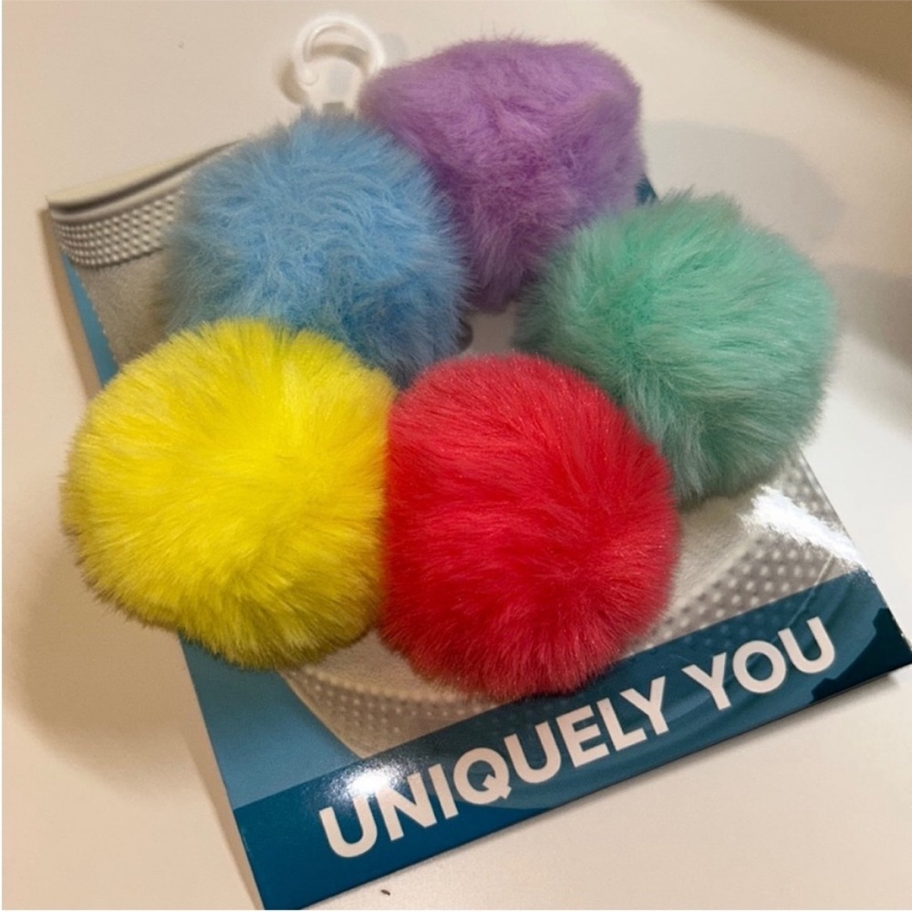 Crocs Bright Color Puff Ball 5-pack